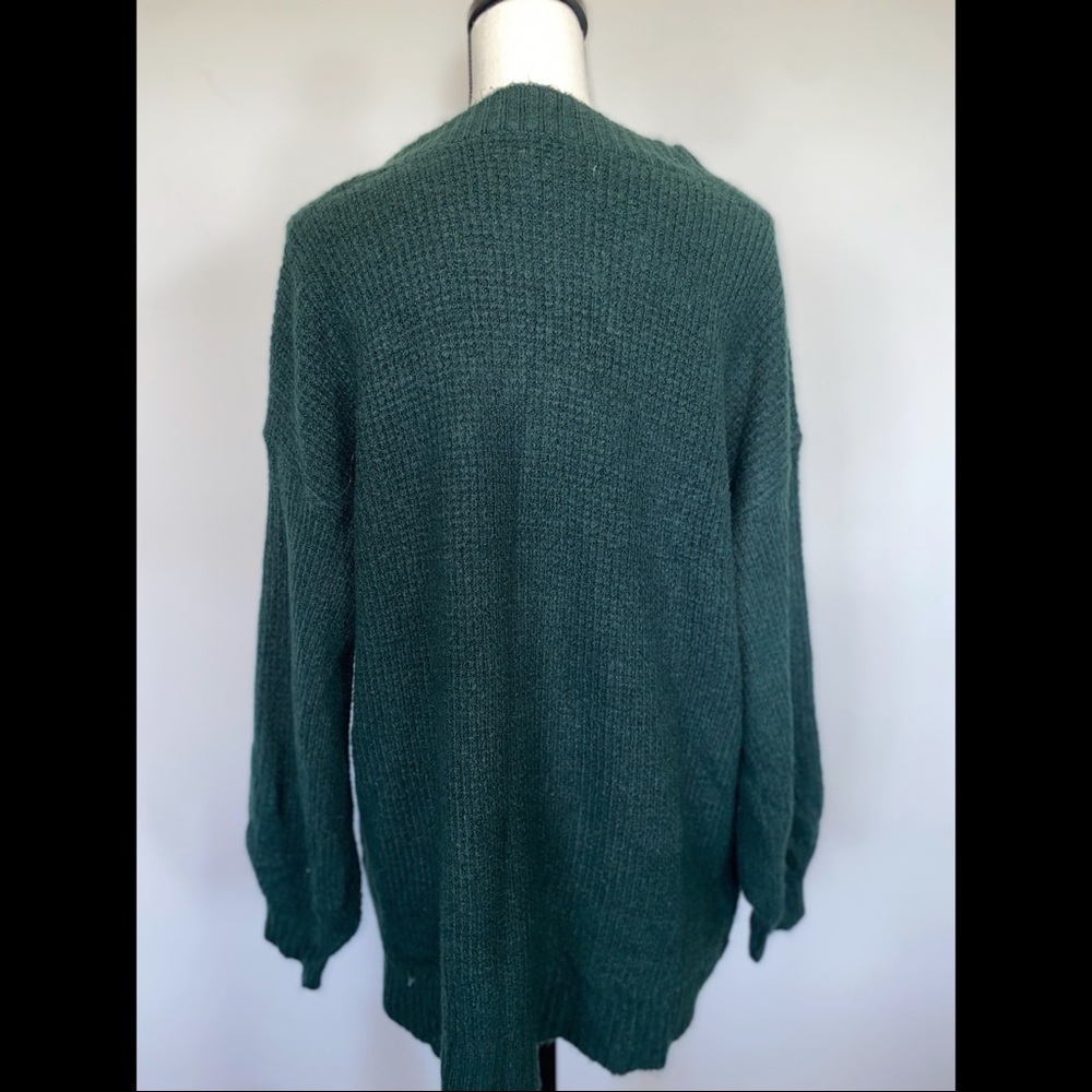 ❌ SOLD ❌ NWOT AE Sweater - Picture 2 of 2